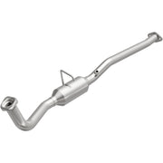 MagnaFlow Exhaust Products 4481167 - California CARB Direct-Fit Catalytic Converter 1