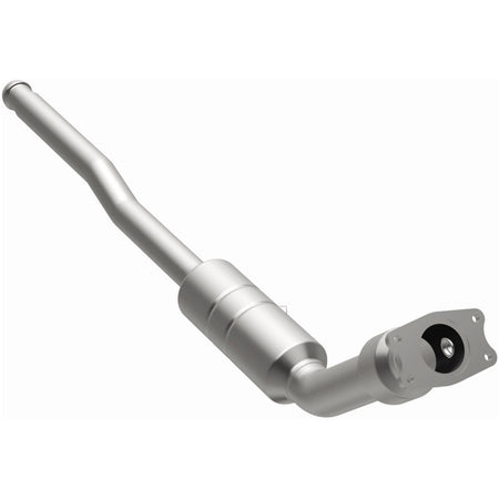 MagnaFlow Exhaust Products 4481299 - California CARB Direct-Fit Catalytic Converter 1