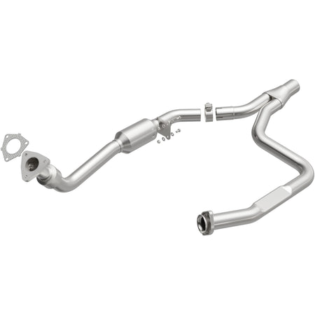 MagnaFlow Exhaust Products 4481476 - California CARB Direct-Fit Catalytic Converter 1