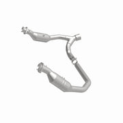 MagnaFlow Exhaust Products 4551291 California premium catalytic converter for 2006 Dodge Ram 1500, view 2