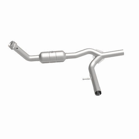 MagnaFlow Exhaust Products 4551410 - California CARB Direct-Fit Catalytic Converter 5