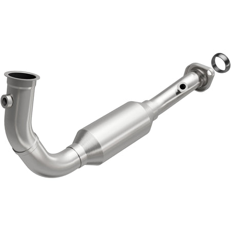 MagnaFlow Exhaust Products 4551583 - California CARB Direct-Fit Catalytic Converter 1