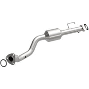 MagnaFlow Exhaust Products 4551633 California premium catalytic converter for 2004 Isuzu Rodeo