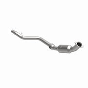 MagnaFlow Exhaust Products 4561140 - California CARB Direct-Fit Catalytic Converter 1