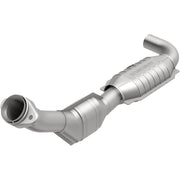 MagnaFlow Exhaust Products 458038 - California CARB Direct-Fit Catalytic Converter 1
