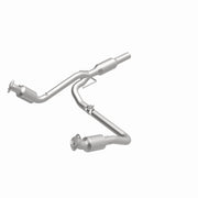 MagnaFlow Exhaust Products 4583497 - Catalytic Converter