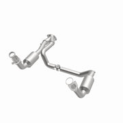 MagnaFlow Exhaust Products 4651097 California premium catalytic converter for 2004-2006 Chevrolet/GMC/Cadillac, view 2