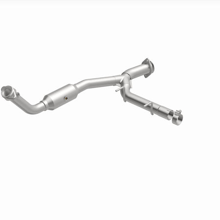 MagnaFlow Exhaust Products 4651411 - California CARB Direct-Fit Catalytic Converter 5