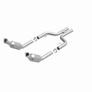 MagnaFlow Exhaust Products 49001 - OEM Grade Direct-Fit Catalytic Converter