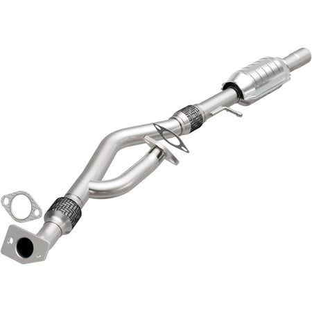 MagnaFlow Exhaust Products 49130 - OEM Grade Direct-Fit Catalytic Converter 4