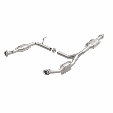 MagnaFlow Exhaust Products Exhaust MagnaFlow Exhaust Products 49575 - OEM Grade Direct-Fit Catalytic Converter