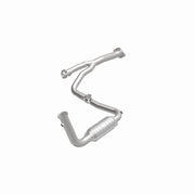 MagnaFlow Exhaust Products 49582 - OEM Grade Direct-Fit Catalytic Converter 2