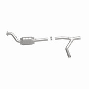 MagnaFlow Exhaust Products 49597 - OEM Grade Direct-Fit Catalytic Converter 2