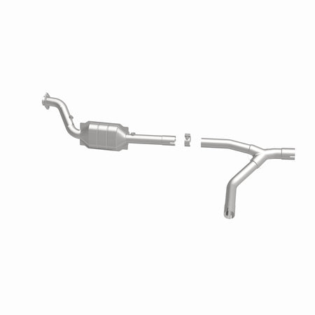 MagnaFlow Exhaust Products 49597 - OEM Grade Direct-Fit Catalytic Converter 3
