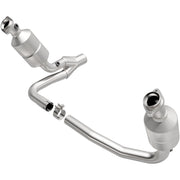 MagnaFlow Exhaust Products 49657 - OEM Grade Direct-Fit Catalytic Converter 1