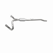 MagnaFlow Exhaust Products 49660 - OEM Grade Direct-Fit Catalytic Converter 2
