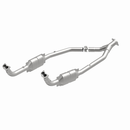 MagnaFlow Exhaust Products 49720 - OEM Grade Direct-Fit Catalytic Converter 2
