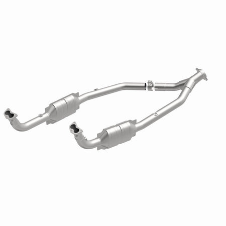 MagnaFlow Exhaust Products 49720 - OEM Grade Direct-Fit Catalytic Converter 3