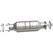 MagnaFlow Exhaust Products 51332 - OEM Grade Direct-Fit Catalytic Converter 1