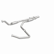 MagnaFlow Exhaust Products 51358 - OEM Grade Direct-Fit Catalytic Converter 2
