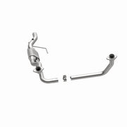 MagnaFlow Exhaust Products 51388 - OEM Grade Direct-Fit Catalytic Converter 1