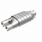 MagnaFlow Exhaust Products 51647 - OEM Grade Universal Catalytic Converter 1