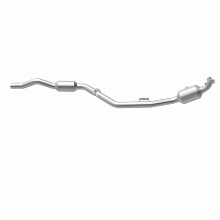 MagnaFlow Exhaust Products 51666 - OEM Grade Direct-Fit Catalytic Converter 1