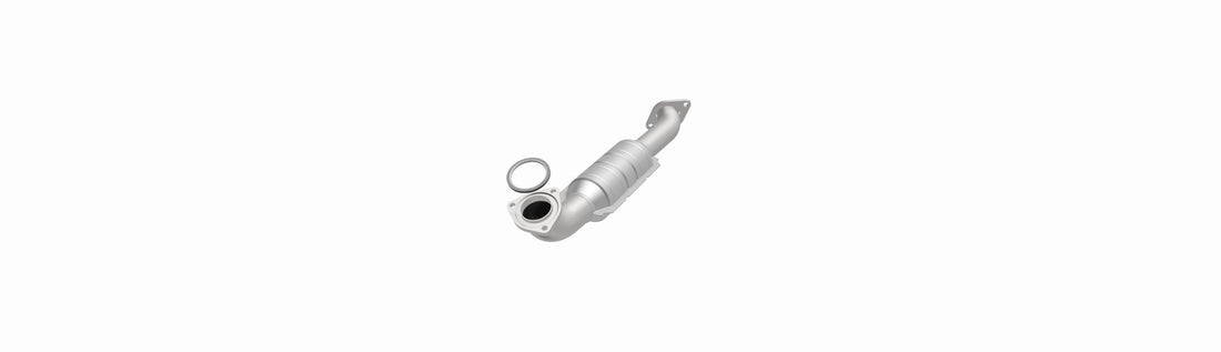 MagnaFlow Exhaust Products 51689 - OEM Grade Direct-Fit Catalytic Converter 4