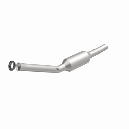 MagnaFlow Exhaust Products 51821 - OEM Grade Semi-Direct Fit Catalytic Converter 4