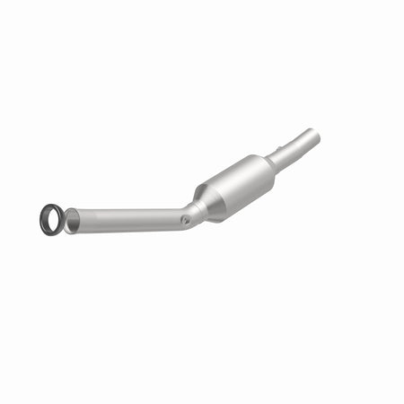 MagnaFlow Exhaust Products 51821 - OEM Grade Semi-Direct Fit Catalytic Converter 28