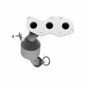MagnaFlow Exhaust Products 51858 - Catalytic Converter with Integrated Exhaust Manifold