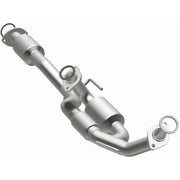 MagnaFlow Exhaust Products 52086 - OEM Grade Direct-Fit Catalytic Converter 3