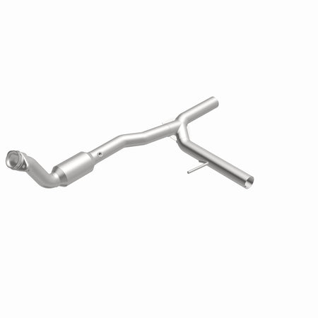 MagnaFlow Exhaust Products 52154 - OEM Grade Direct-Fit Catalytic Converter 3