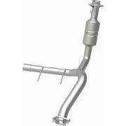 MagnaFlow Exhaust Products 52418 - OEM Grade Direct-Fit Catalytic Converter 3