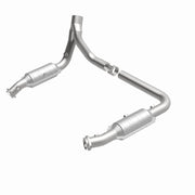 MagnaFlow Exhaust Products 52451 - OEM Grade Direct-Fit Catalytic Converter 3