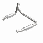 MagnaFlow Exhaust Products 52451 - OEM Grade Direct-Fit Catalytic Converter 4