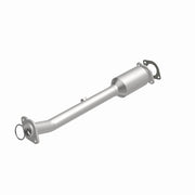 MagnaFlow Exhaust Products 52669 - OEM Grade Direct-Fit Catalytic Converter 3
