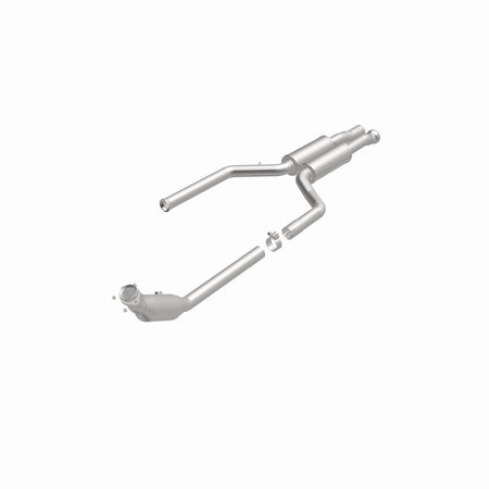 MagnaFlow Exhaust Products 52996 - OEM Grade Direct-Fit Catalytic Converter 58