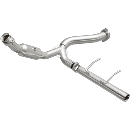 MagnaFlow Exhaust Products 5451500 - California CARB Direct-Fit Catalytic Converter 1