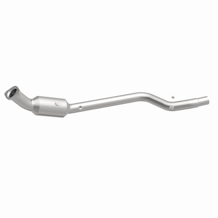 MagnaFlow Exhaust Products 5461241 - California CARB Direct-Fit Catalytic Converter 1