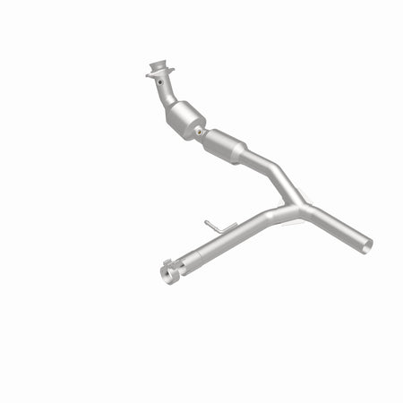 MagnaFlow Exhaust Products 5481706 - California CARB Direct-Fit Catalytic Converter 5