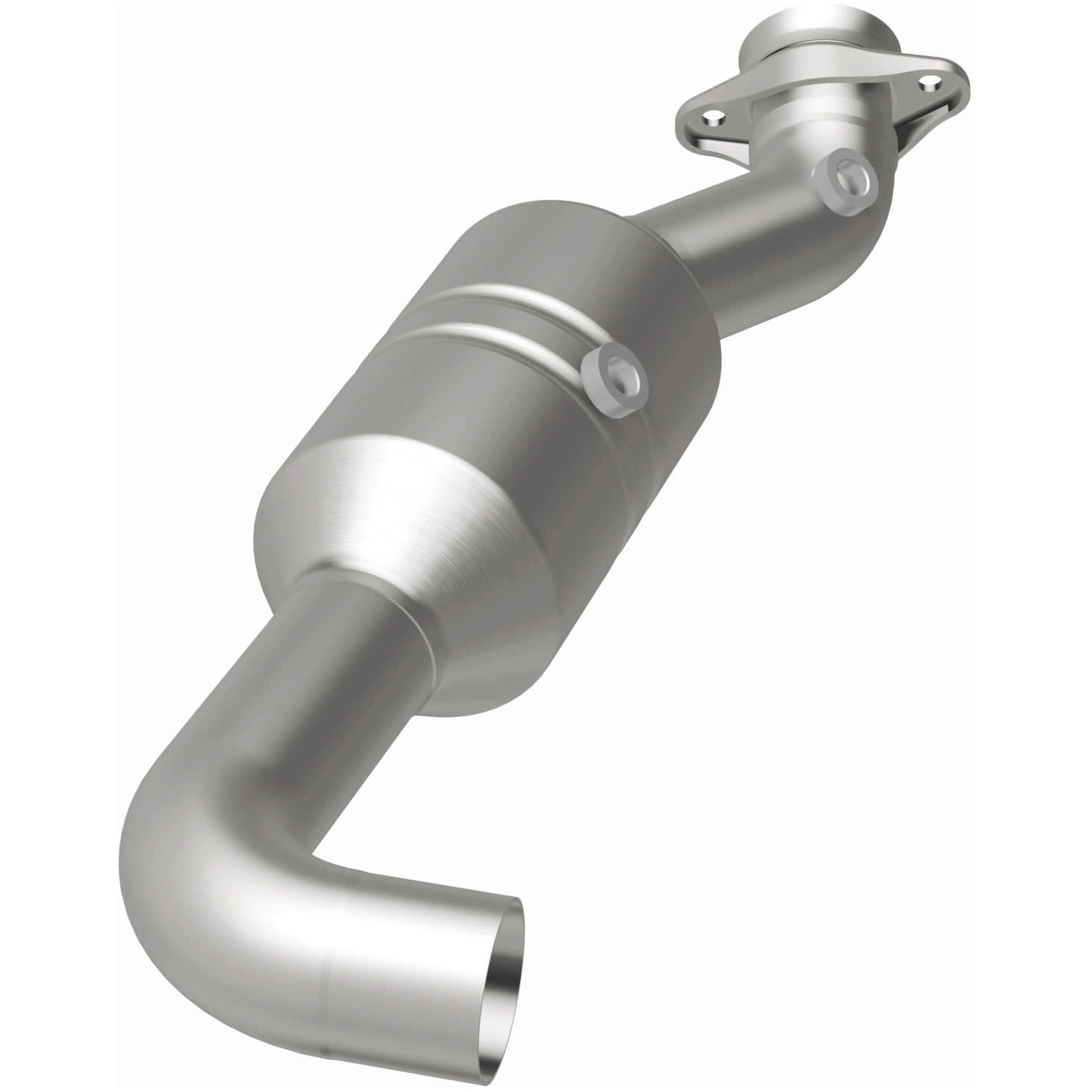 MagnaFlow Exhaust Products 5551296 - California CARB Direct-Fit Catalytic Converter 5