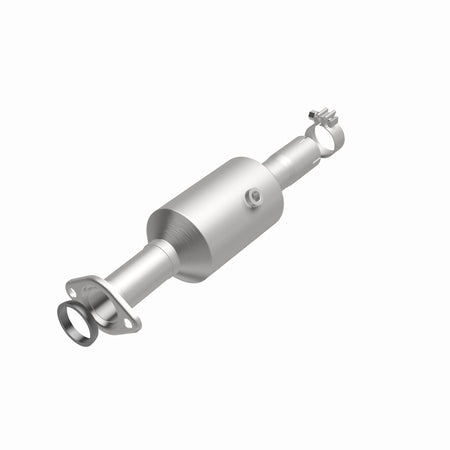 MagnaFlow Exhaust Products 5551517 - California CARB Direct-Fit Catalytic Converter 1