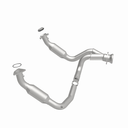 MagnaFlow Exhaust Products 5551631 - California CARB Direct-Fit Catalytic Converter 5