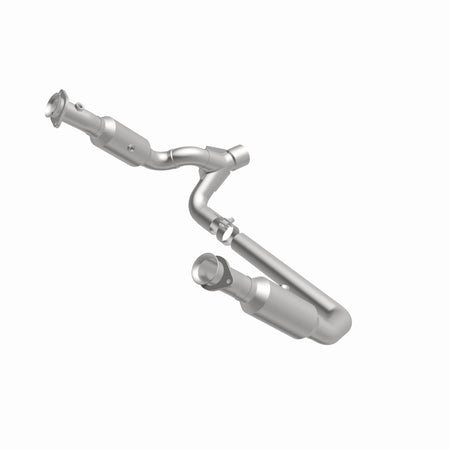 MagnaFlow Exhaust Products 5551665 - California CARB Direct-Fit Catalytic Converter 1