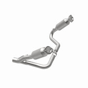 MagnaFlow Exhaust Products 5551832 - California CARB Direct-Fit Catalytic Converter 3