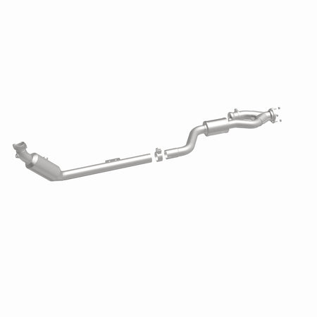 MagnaFlow Exhaust Products 5561264 - California CARB Direct-Fit Catalytic Converter 1