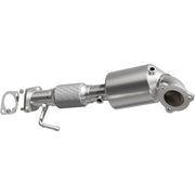 MagnaFlow Exhaust Products 5561882 - California CARB Direct-Fit Catalytic Converter 1