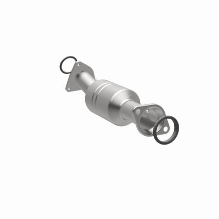 MagnaFlow Exhaust Products 5582223 - California CARB Direct-Fit Catalytic Converter 5