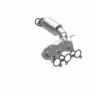 MagnaFlow Exhaust Products 5582556 California one-piece catalytic converter with integrated exhaust manifold for 2011 Toyota